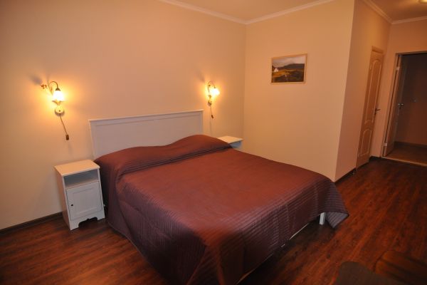Gallery Art Hotel (Tarusa)